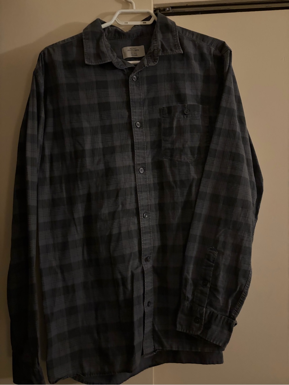 Jack & Jones Men's Black and Gray Plaid Button-Down Shirt